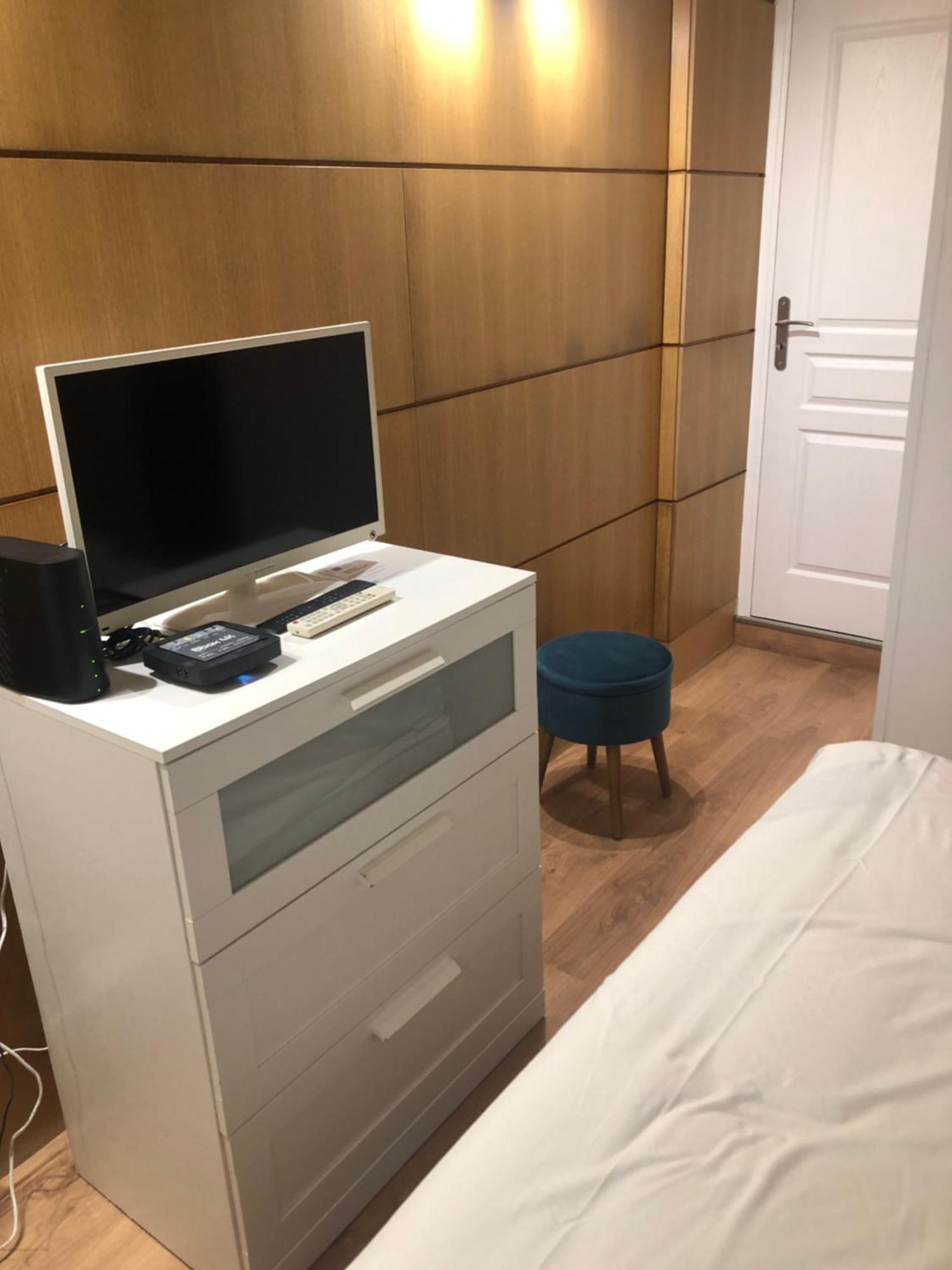 Prive Parisien La Casita Avec Cuisine Equipe -st Charles - Near Beaugrenelle -tour Eiffel 75015 Bel Emplacement !! Appartement *