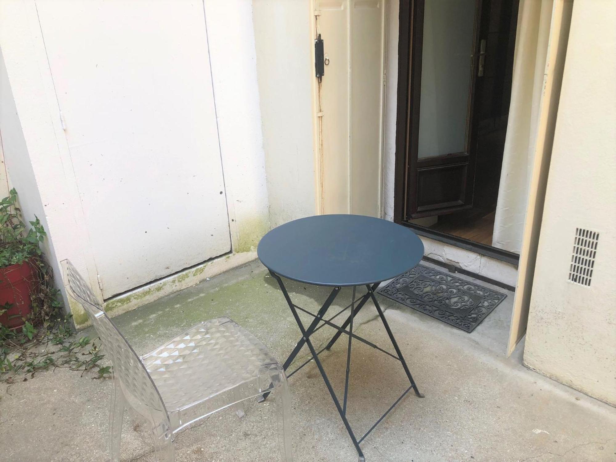 Prive Parisien La Casita Avec Cuisine Equipe -st Charles - Near Beaugrenelle -tour Eiffel 75015 Bel Emplacement !! Appartement Parijs